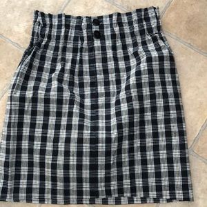 NWOT Ardenes black/yellow/white skirt